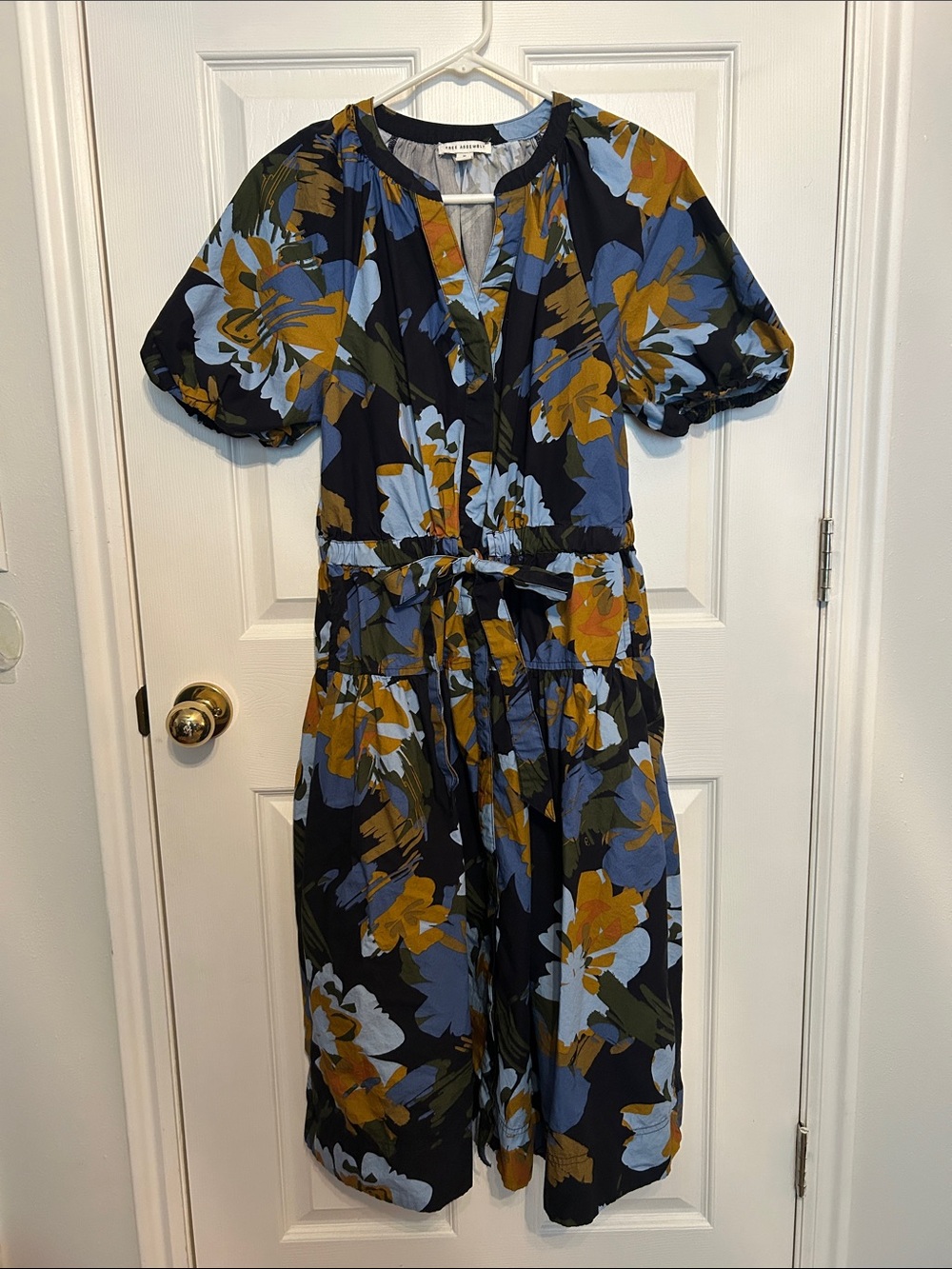 Free Assembly Navy Floral Tie-Waist Midi Dress with Puff Sleeves